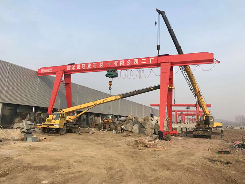 如何去维护门式起重机的外观